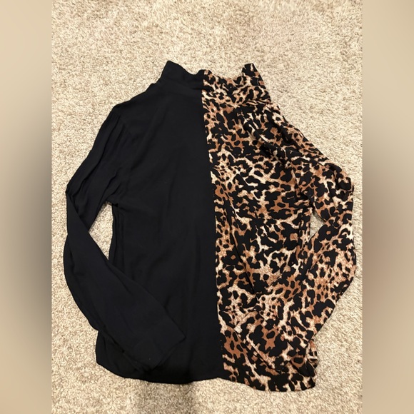 Split Blouse - Picture 4 of 4